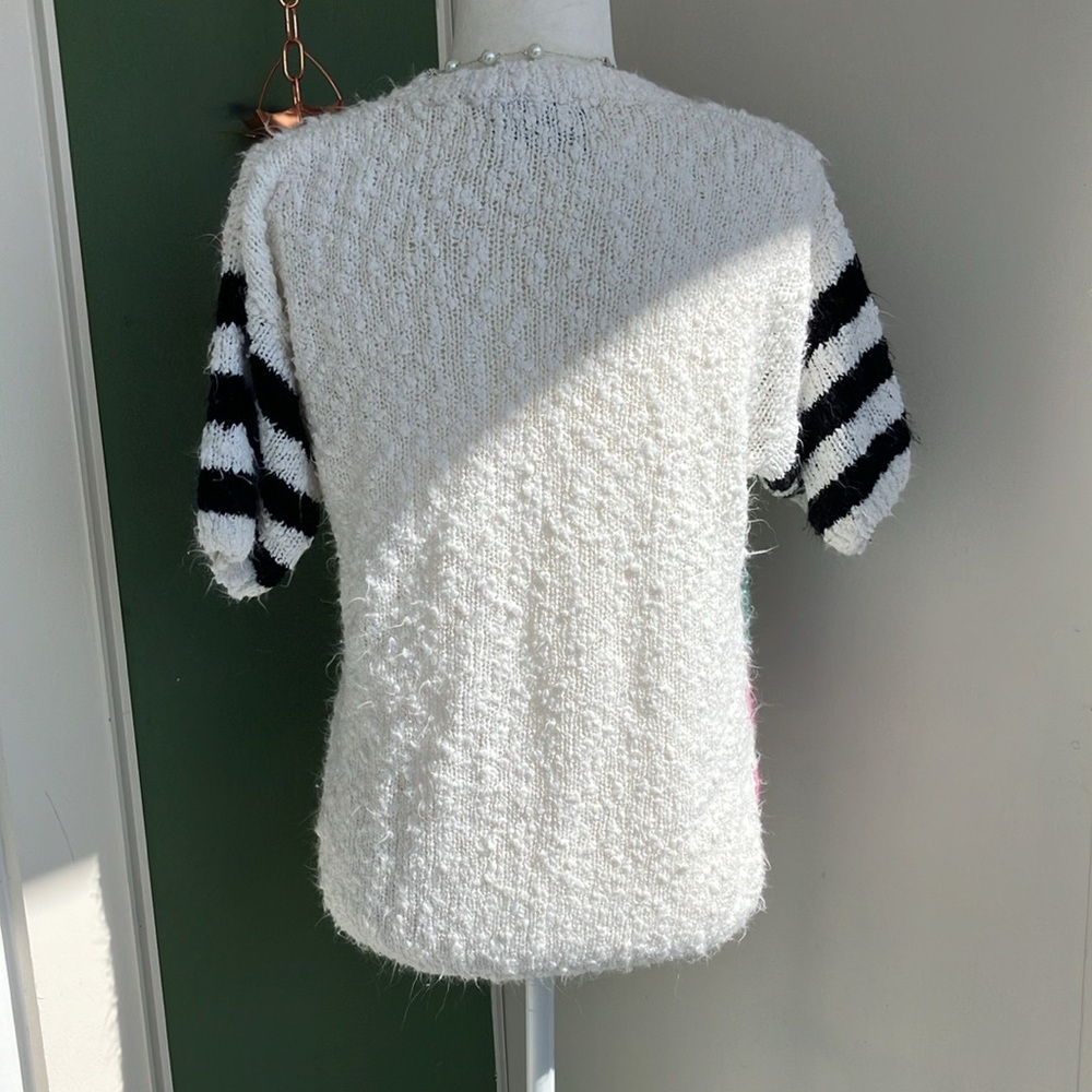 Vintage 80s Boucle Knit Colorblocked and Striped Short Sleeve Sweater - Picture 4 of 7